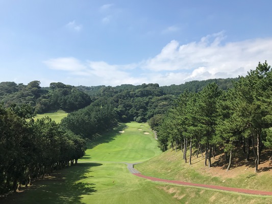 湘南葉山の丘に赤星四郎が設計したコース