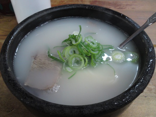 帰国日のランチはソルロンタン