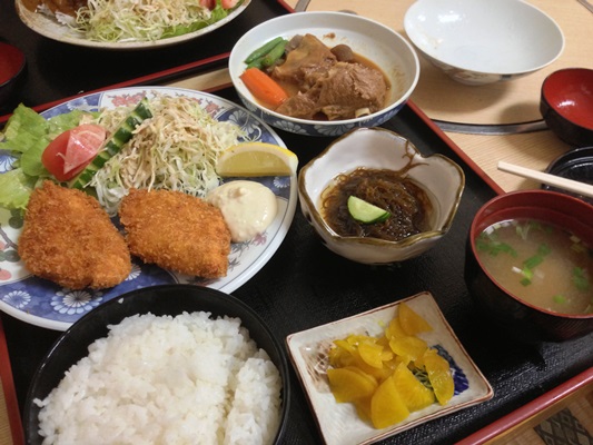 ランチは「かけろま定食」