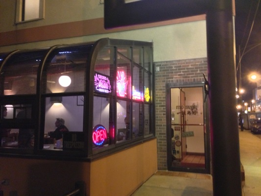 シカゴの老舗の寿司屋でスーパーホワイトツナ