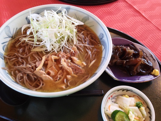 山形県河北町の郷土料理、冷たい肉そば