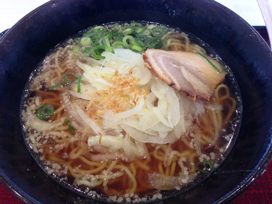 淡路たまねぎラーメンと淡路の藻塩ソフト