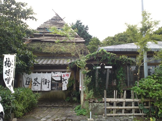 さつま芋から作られる六兵衛という不思議な麺