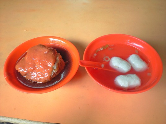 阿給と魚丸湯