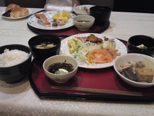 奄美サンプラザホテルの朝食バイキング