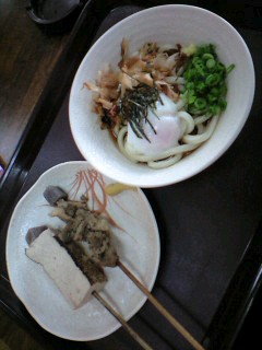 まるいちの温玉ぶっかけ
