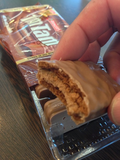 オーストラリアの国民的なお菓子のTimTam