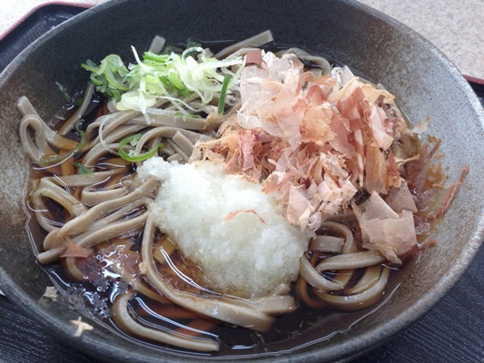 蕎麦打ち名人監修の越前田舎おろし蕎麦