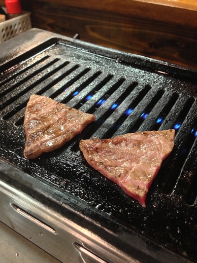 宮古牛のいろんな部位を焼肉で