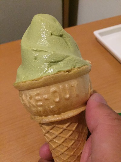 世界初の抹茶ソフトクリーム