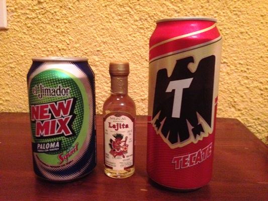 メキシコのビール、テカテとカクテルのパロマ