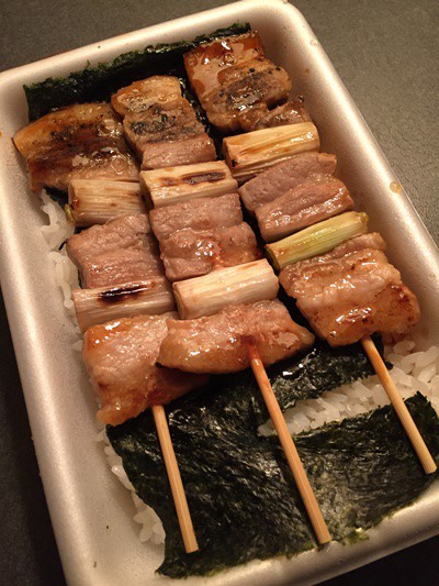 函館名物ハセガワストアのやきとり弁当