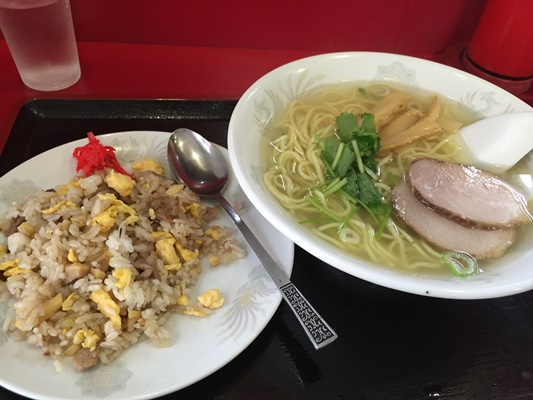 ランチは函館駅前で塩ラーメン