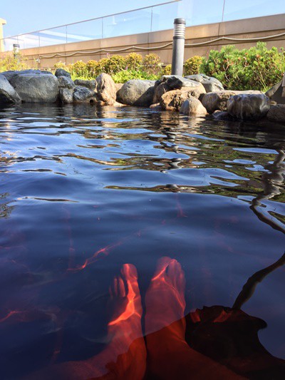 朝風呂に「つきさむ温泉」