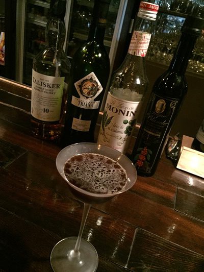 ラグジュアリーギフトというスコッチを使用したカクテル