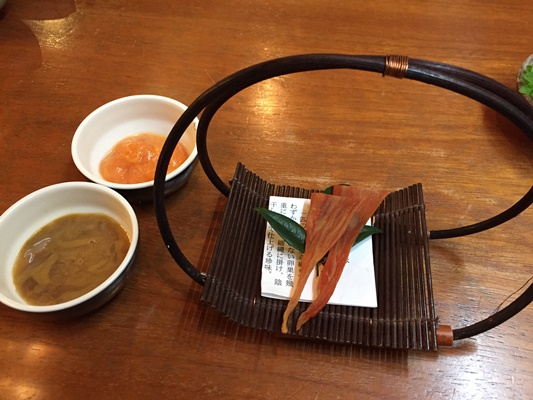 「なまこ酢、金ん子、ばちこ、このわた」などなど、ナマコ三昧の夜