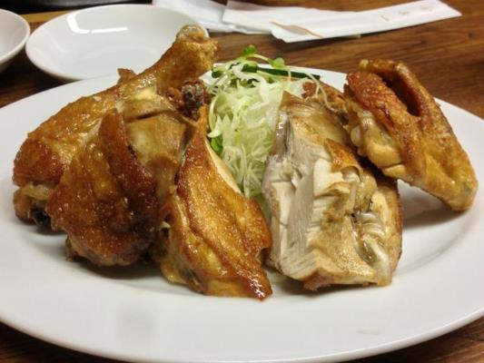 シュウマイと唐揚げが絶品のミナミのお店