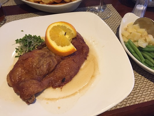 カウンティラウスGCでの食事