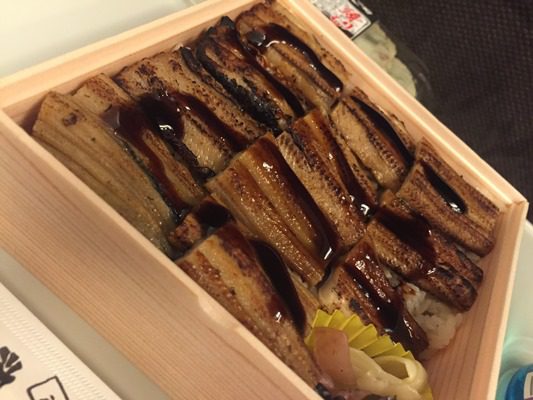 三原のあなごめしと日本酒