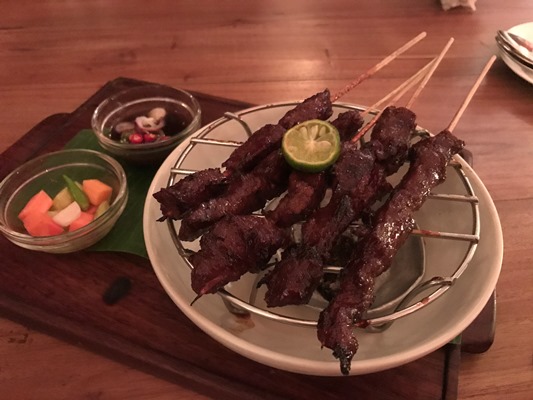 オシャレな高級インドネシア料理レストラン