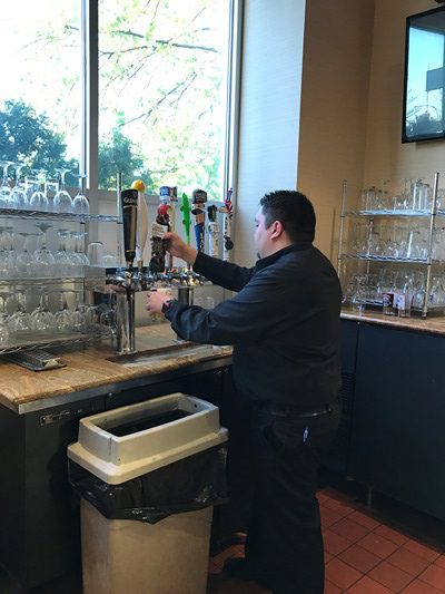 ロングアイランドのビール、ブルーポイントトーステッドラガー