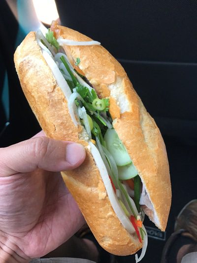 ホーチミンを去る前にバインミー