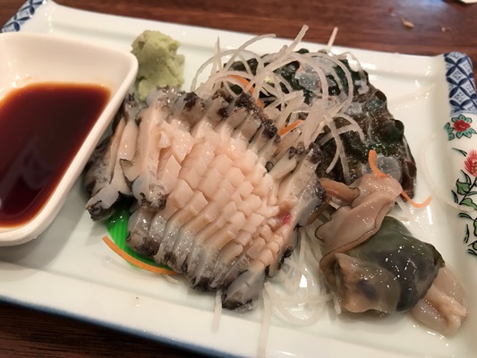 伊勢の活魚卸専門店が直営している浜焼き屋