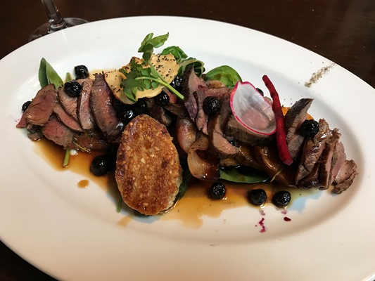ニュージーランドでよく食べられているベニゾン（鹿肉）