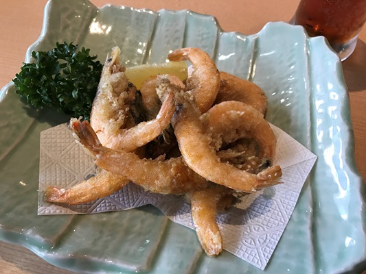 天草産芝海老の唐揚げを火の国ビール阿蘇で