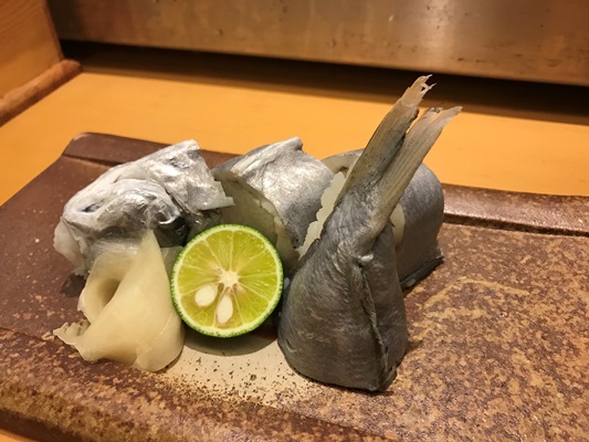 ぼうぜ姿寿司やどてほりがになど徳島の素晴らしい魚介料理