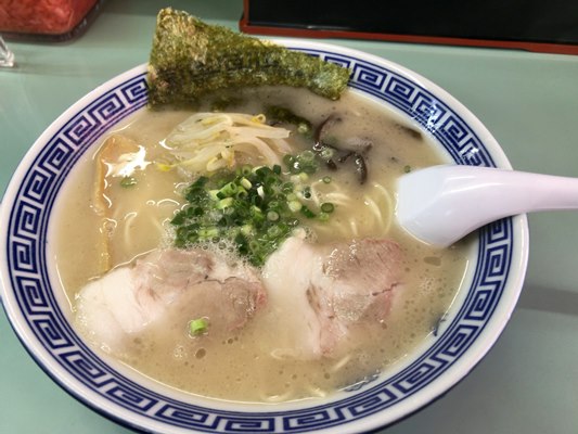 白濁系のとんこつスープの元祖のお店