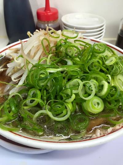 京都のたかばしにある豚骨醤油ラーメン