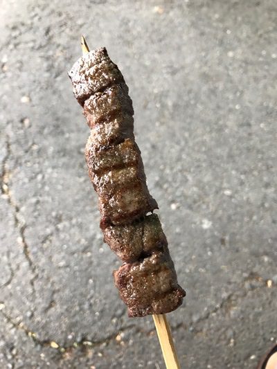 道の駅で那須和牛の串焼きとりんどう湖ファミリー牧場のミルクアイス