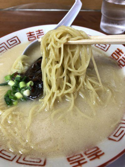 看板のない元祖クリーミー豚骨ラーメンのお店
