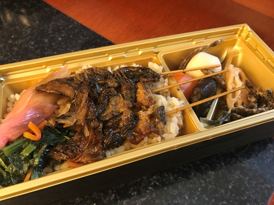 金沢名物どじょう蒲焼弁当
