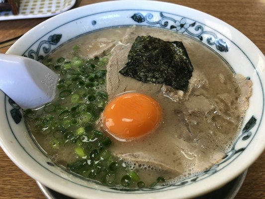 佐賀ラーメンの源流の一休軒で修業した老舗のラーメン屋