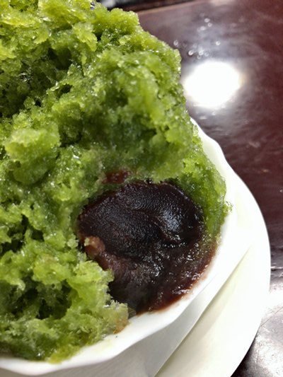 塩気がきいたこし餡が素晴らしい氷宇治しるこ