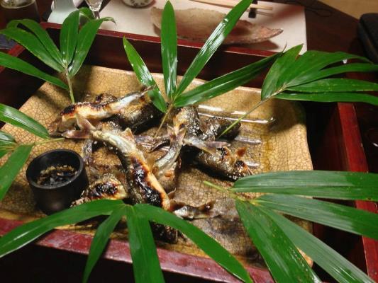 夏の終わりの山の辺料理