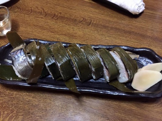 和歌山の郷土料理の「くさりずし」とも呼ばれる「なれずし」