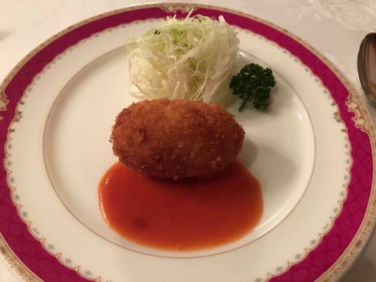 津にある老舗の正統派の洋食屋