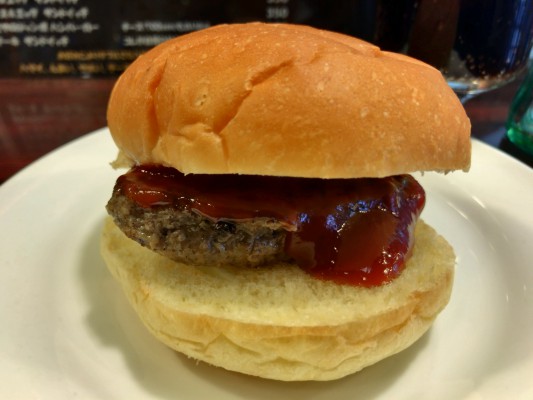 現存する日本最古のハンバーガーショップ