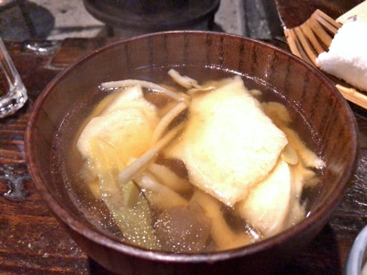 八戸名物「せんべい汁」
