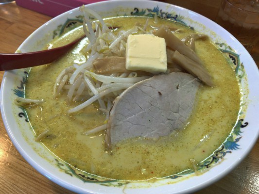 青森ご当地ラーメン「味噌カレー牛乳ラーメン」