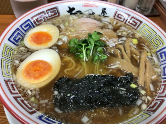 半熟煮卵をラーメンに最初にトッピングしたラーメン屋