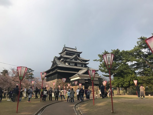 小泉八雲が愛した石狐