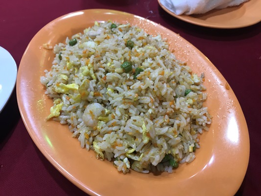 クアラルンプールで1番美味しい炒飯を求めてカニ料理屋に