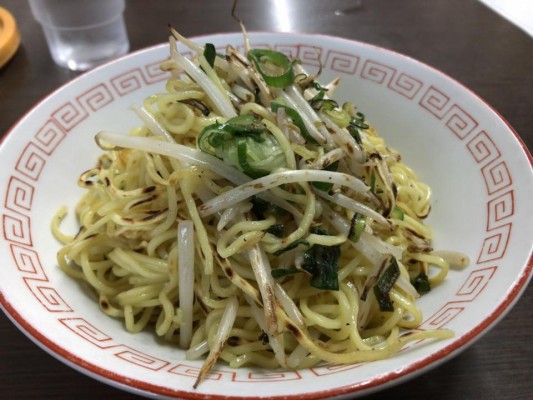 滋賀県水口のローカル麺料理「すやき」