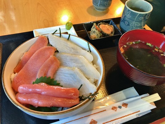 獲れたてのスケソウダラの真子から作られる滑らかな「虎杖浜のたらこ」