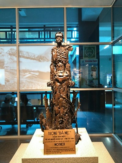 ベトナム戦争を学びに戦争証跡博物館へ
