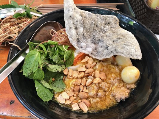 本場ダナンより美味しいミークワン